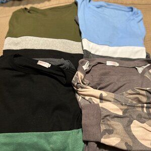 4-- Long Sleeved Knit Tops--Size XL